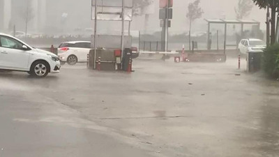 Ankara'da sağanak yağışta kolon altına kalan kişi hayatını kaybetti