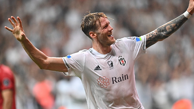 Beşiktaş, Sivasspor'u 3 golle geçerek liderliğe pençe attı