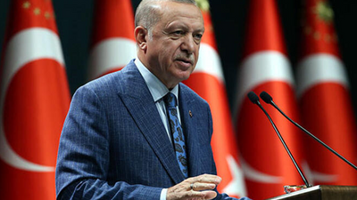 'Bu kadar oy kaybetmemiş olsaydı Erdoğan cemevini ziyarete gider miydi?'