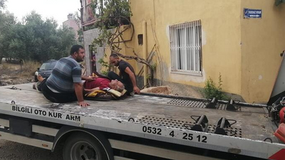 Çardaktan düşüp belini kırdı, kontrole çekiciyle götürüldü 