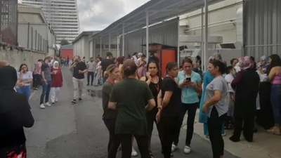 Haklarını alamayan Xiaomi işçileri kendilerini fabrikaya kapattı