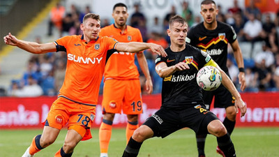 Kayserispor'u 2 golle geçen Başakşehir liderlik koltuğuna oturdu