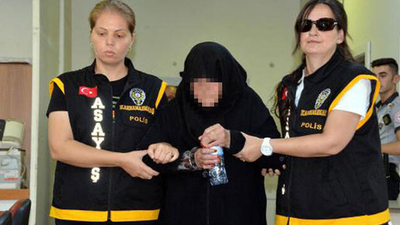 Kocasını ve kızını öldürüp üst üste gömen kadın adliyeye sevk edildi