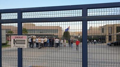 Philip Morris fabrikasında çalışan işçilerden eylem