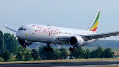 Pilotlar uçuş sırasında uyuyakaldı; uçak alçalamadı