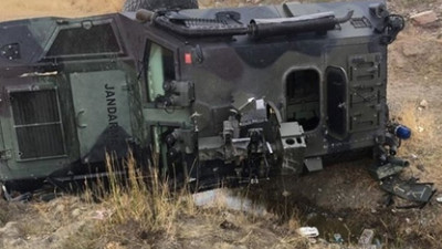 Şırnak'ta askeri araç devrildi: 10 asker yaralandı