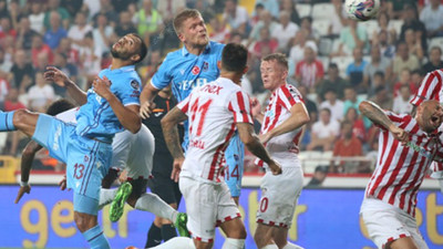 Son şampiyon Trabzonspor'a Antalyaspor'dan soğuk duş