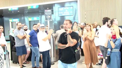 THY yolcuları dokuz saattir havalimanında bekliyor 