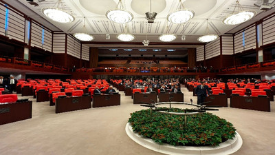 TTB: Biz şiddet koşullarında çalışmaya devam ederken Meclis tatile girdi