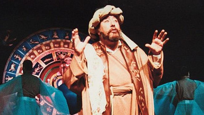 Türk tiyatrosunun ustası Rauf Altıntak hayatını kaybetti