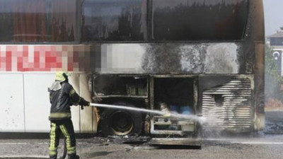 Yolcu otobüsü seyir halindeyken alev aldı: Faciadan kıl payı dönüldü