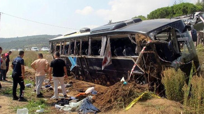 1 kişi ölmüş, 54 kişi yaralanmıştı: Devrilen tur otobüsünün şoförü hakkında karar