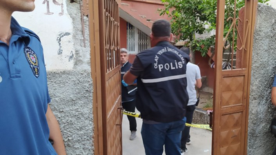 Adana'da bir kadın evinin bahçesinde kafasına taşla vurularak öldürüldü