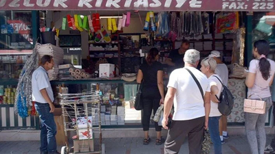 Bulgarlar, okul alışverişi için Edirne'de...