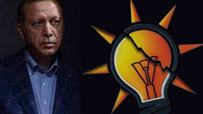 Eski bakandan AKP yorumu: İstifalar, görevden almalar devam edecek; parti karışık