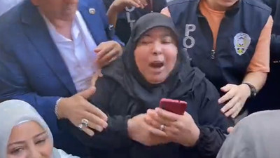 Esnaf ziyareti sırasında Meral Akşener'e provokasyon girişimi