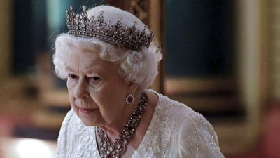 Kraliçe Elizabeth için Türkiye’den İngiltere’ye 1,3 milyon dal çiçek gitti