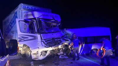 Sivas - Malatya yolunda katliam gibi kaza: 8 ölü