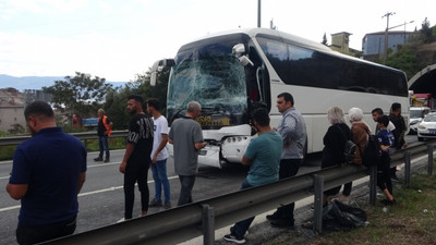 Yolcu otobüslerinin karıştığı trafik kazasında 2'si bebek 4 yaralı