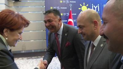 Akşener, Ankara'da partisinin il başkanlarıyla bir arada geldi