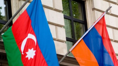 Azerbaycan ve Ermenistan dışişleri bakanları, kritik zirve için bir araya geliyor