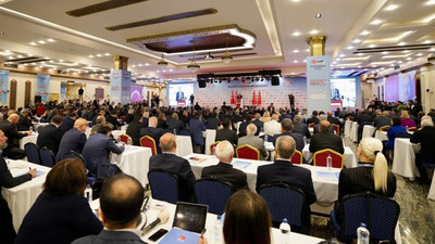 Başkan Gökhan Yüksel, CHP’nin Belediye Başkanları Çalıştayı’na katıldı
