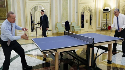 Erdoğan, Kazakistan Cumhurbaşkanı Tokayev ile masa tenisi oynadı