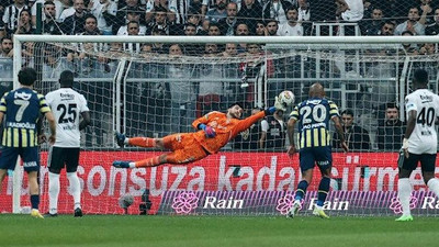 Fenerbahçe fırsatlarını harcadı, Beşiktaş direğe takıldı: Kritik derbide gol sesi çıkmadı