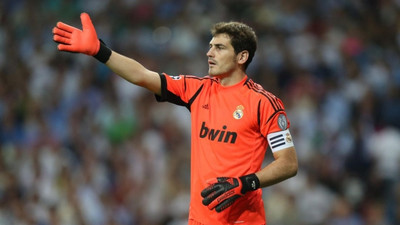 Iker Casillas 'eşcinsel' olduğunu açıkladı: Puyol'un yanıtı dikkat çekti