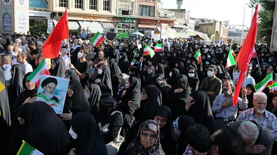 Tahran’da yönetime destek yürüyüşü yapıldı