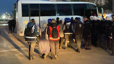 HDP'lilerin protestosuna polis müdahalesi: 47 gözaltı