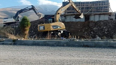 Iğdır Üniversitesi kampüsündeki inşaatta çökme meydana geldi: 2 işçi enkaz altında kaldı