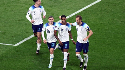 İngiltere, Dünya Kupası'na 6 gollü galibiyetle başladı