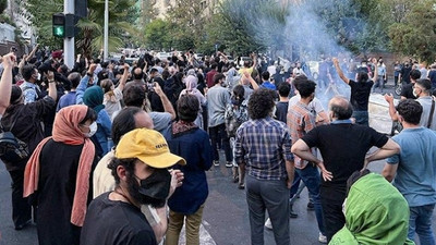 İran’da gösterilere sert müdahale: En az 4 ölü