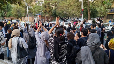 İran’da protestolar dinmiyor: 40 ölü, 378 yaralı
