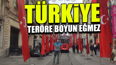 İstiklal Caddesine yüzlerce Türk bayrağı yerleştirildi