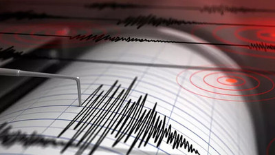 İtalya'da 5,7 büyüklüğünde deprem