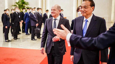 Scholz Çin ziyareti sonrası Biden’ı bilgilendirdi