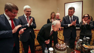 CHP lideri Kemal Kılıçdaroğlu'na doğum günü sürprizi