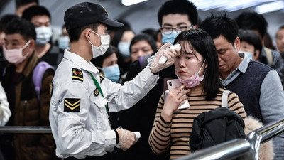 Çin'den gelen yolculara negatif test şartı