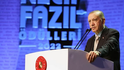 Erdoğan, 'Necip Fazıl Ödülleri' törenine katıldı