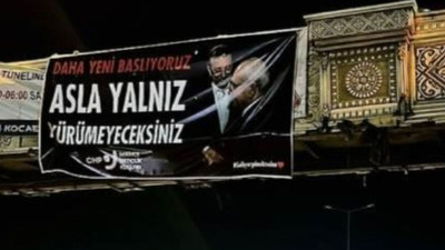 İmamoğlu ve Kılıçdaroğlu'nun yer aldığı 'Asla yalnız yürümeyeceksiniz' afişine gözaltı