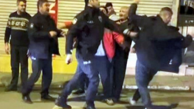 İstanbul’da polise ‘Kafana sıkarım’ diyen kişiye biber gazlı müdahale  