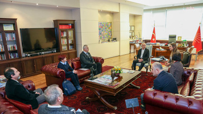 Kılıçdaroğlu, bilim insanlarını makamında ağırladı
