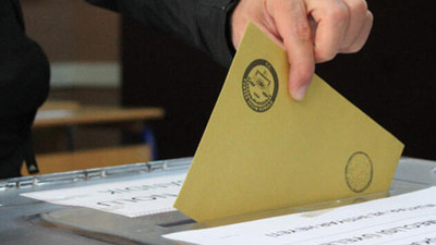 AKP'li isim erken seçim için tarih verdi