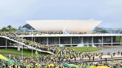 Brezilya'da Bolsonaro yanlıları Ulusal Kongre'yi bastı