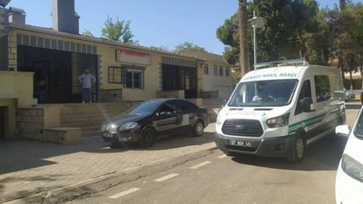 Gaziantep'te iş cinayeti: Kapı camı üzerine düşen 12 yaşındaki çocuk hayatını kaybetti