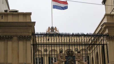 Hollanda’nın İstanbul Başkonsolosluğu ziyarete kapatıldı