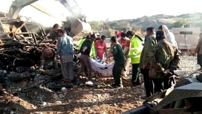 Yolcu otobüsü uçuruma düştü: 44 ölü