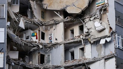 Bakan Kurum açıkladı: Deprem bölgesinde 56 bin 80 ağır hasarlı yapı tespit edildi